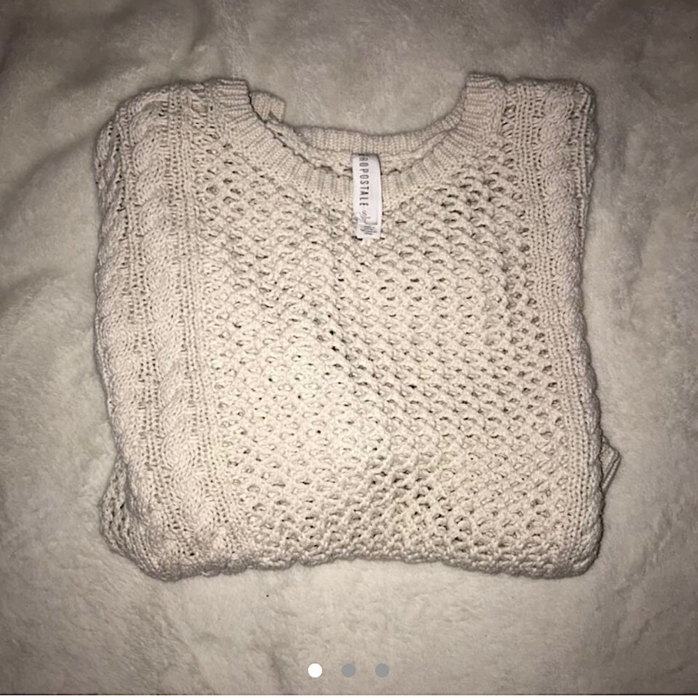 Aeropostale White Sweater
